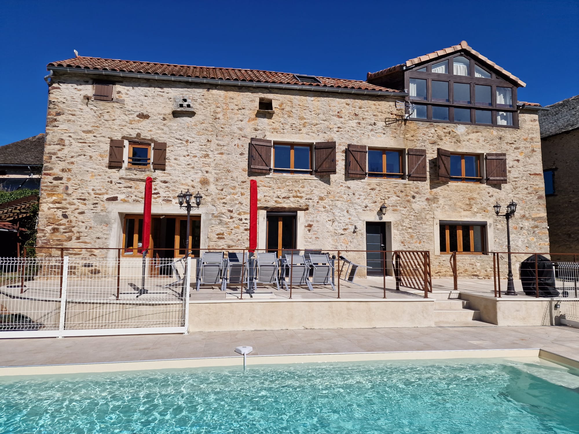 Découvrez ici l'ensemble des photos de notre gîte l'Enclos de la Rive